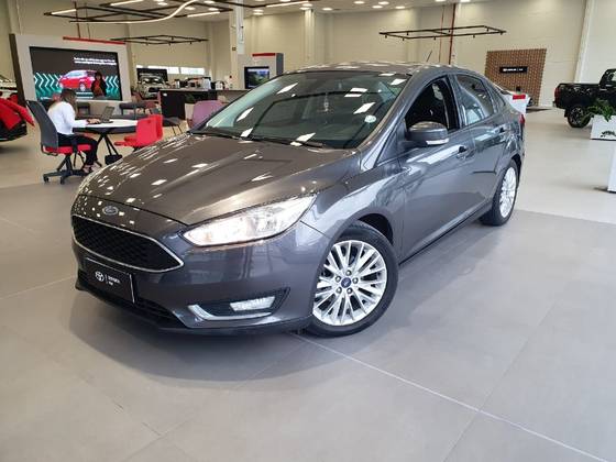FORD FOCUS 2.0 SE 16V FLEX 4P POWERSHIFT FORD FOCUS 2.0 SE 16V FLEX 4P POWERSHIFT